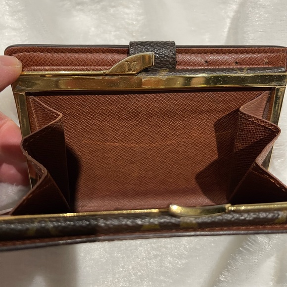 Louis Vuitton Monogram Porte Monnaie Billet Viennois Wallet - Picture 9 of 13